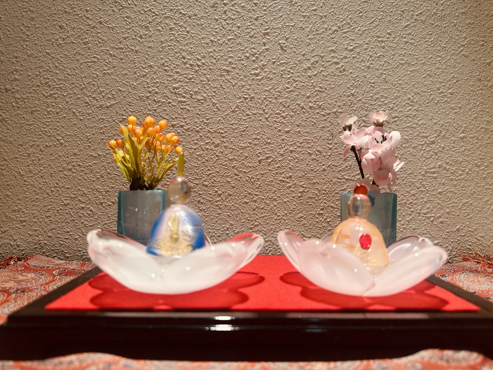 ひな：玄関
